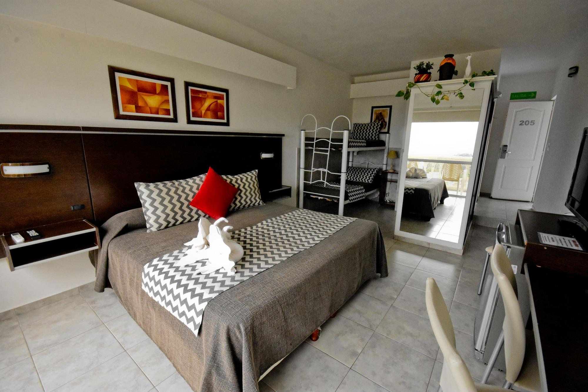 Villa La Font Apart Hotel&Spa Villa Carlos Paz Esterno foto